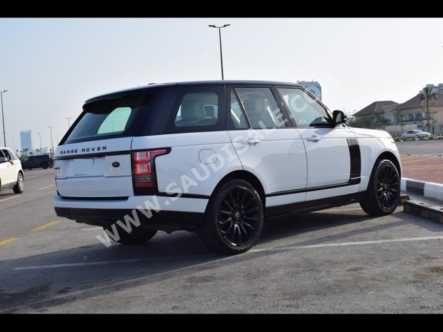 2016 لاند روفر رينج روفر فوج ان اي