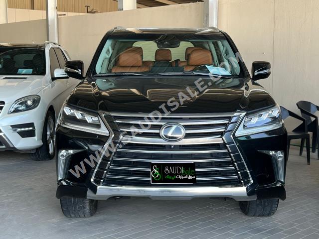2017 لكزس إل إكس 570
