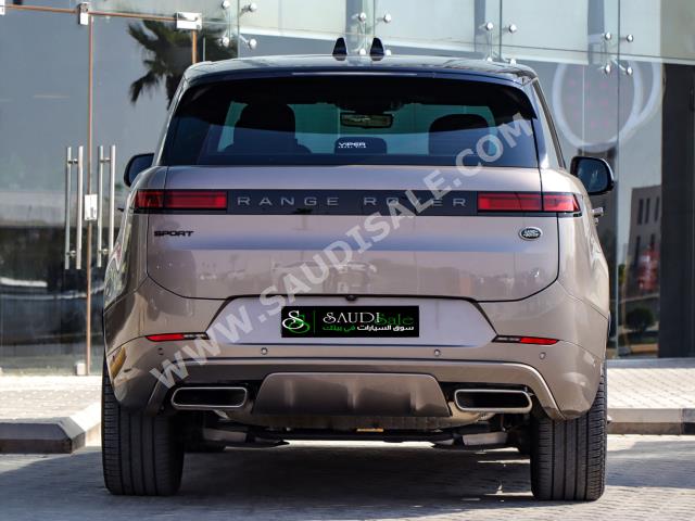 2023 لاند روفر رينج روفر سبورت اوتوبيوجرافي