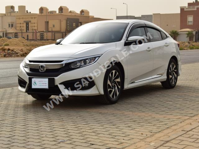 2016 هوندا سيفيك