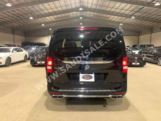 2019 مرسيدس - بنز فيانو