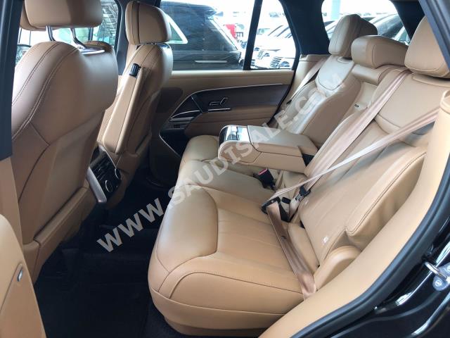 2023 لاند روفر رينج روفر اتش اس اي