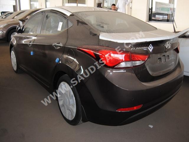 2014 هيونداي النترا