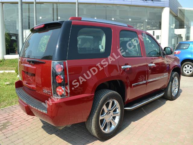 2013 GMC Yukon Denali