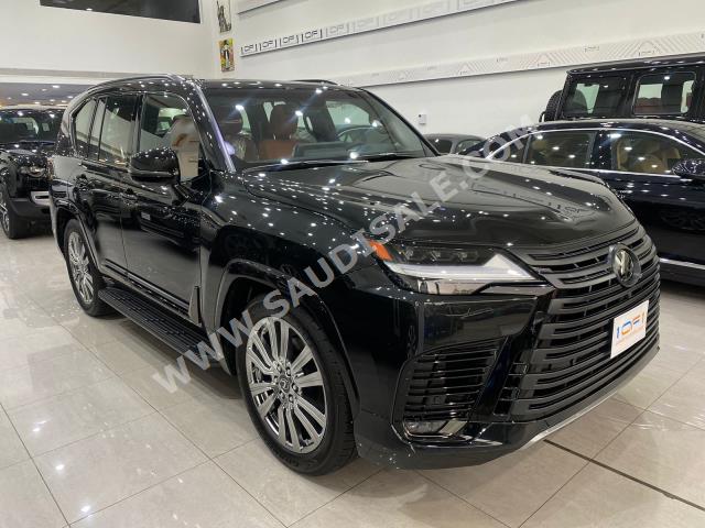 2023 لكزس إل إكس 600 في أي بي