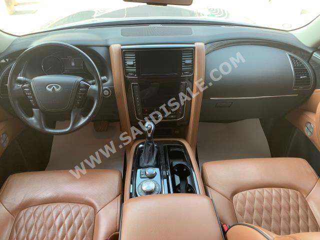 2021 انفينيتي كيو اكس 80