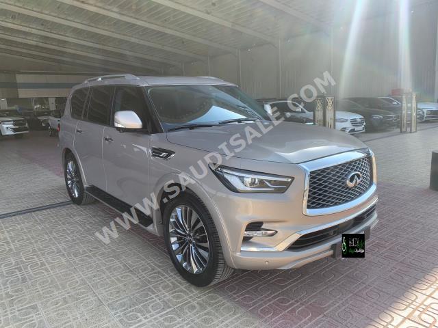 2021 انفينيتي كيو اكس 80