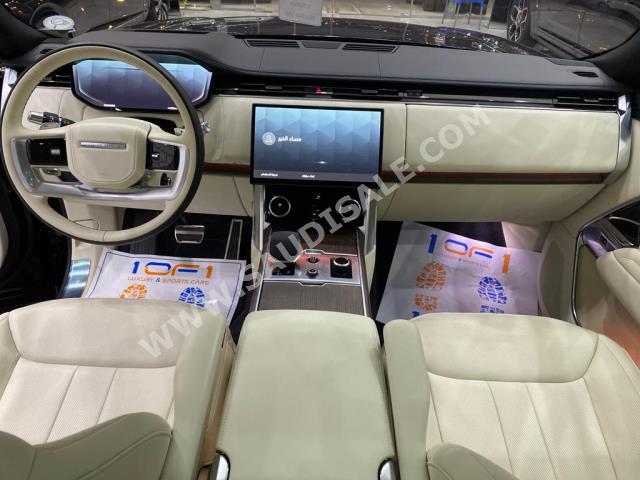 2022 لاند روفر رينج روفر اتش اس اي