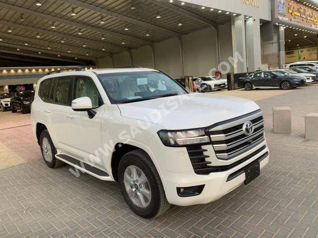 2023 تويوتا لاند كروزر جي اكس ار2