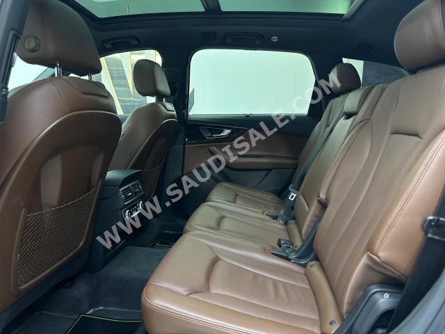 2019 اودي كيو 7