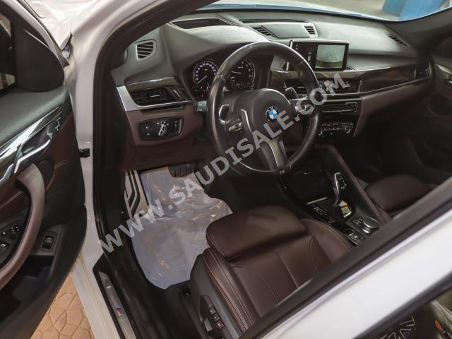 2018 بي ام دبليو الفئة اكس 1