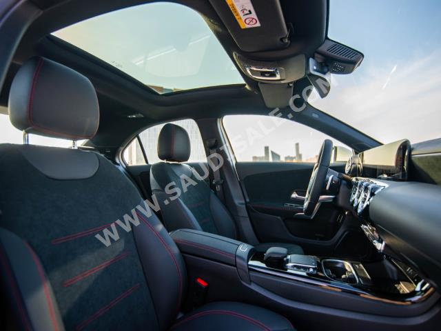 2023 Mercedes-Benz A 200