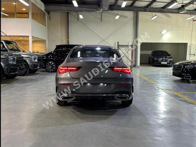 2022 مرسيدس - بنز سي إل أي 200 أي إم جي