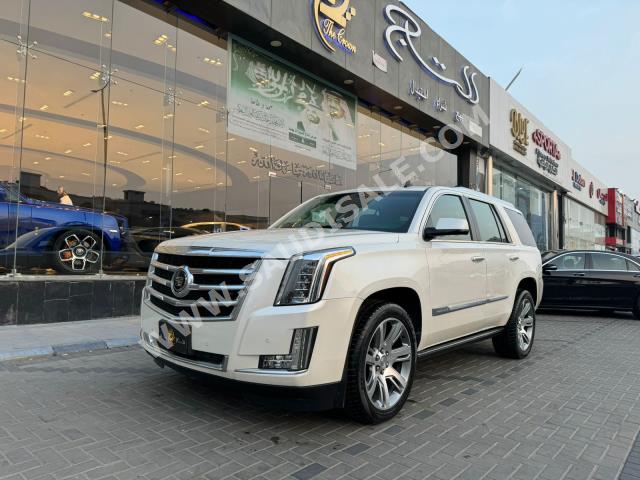 2015 كاديلاك اسكاليد