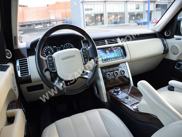 2017 لاند روفر رينج روفر فوج