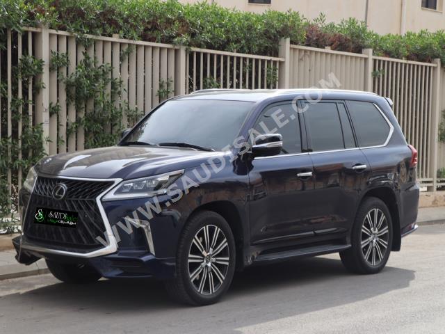2019 لكزس إل إكس 570
