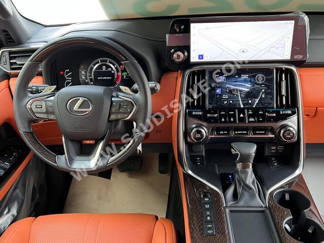 2023 لكزس إل إكس 600 في أي بي