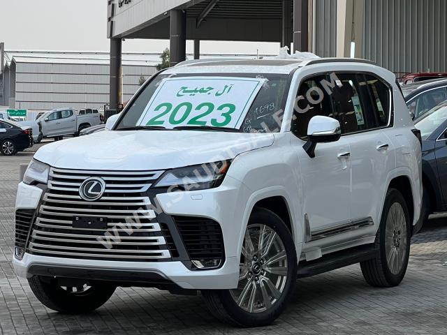 2023 لكزس إل إكس 600 في أي بي