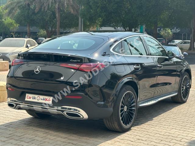 2024 مرسيدس - بنز جي إل سي 200