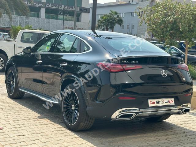 2024 مرسيدس - بنز جي إل سي 200