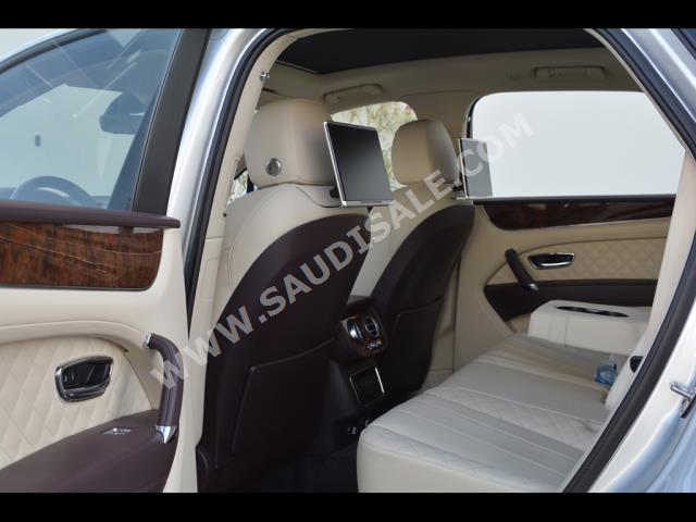 2019 بنتلي بنتايجا