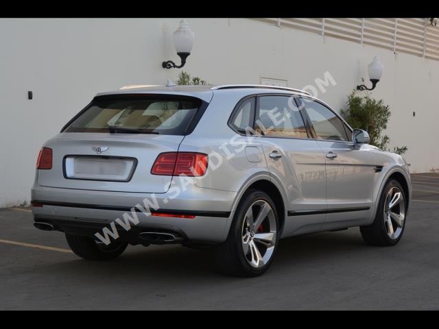 2019 بنتلي بنتايجا