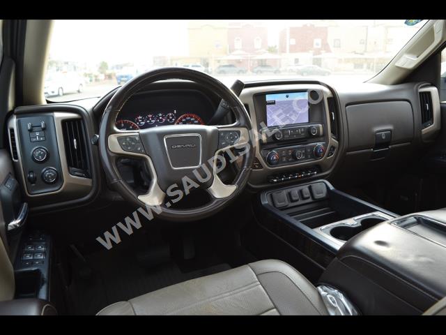 2015 جي ام سي سييرا دينالي