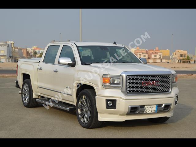 2015 جي ام سي سييرا دينالي