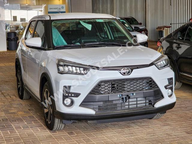 2024 تويوتا رايز