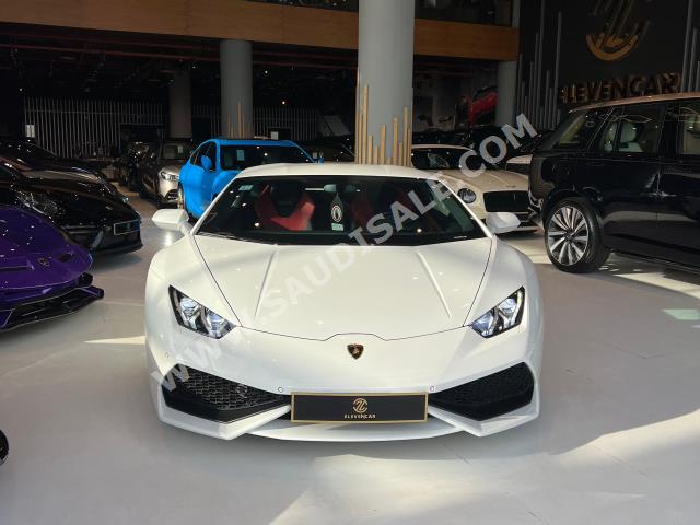 2015 لمبرجيني هوراكان