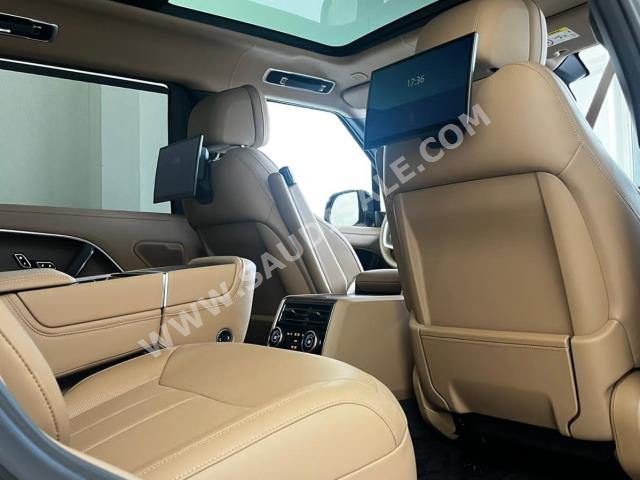 2023 لاند روفر رينج روفر اوتوبيوغرافي