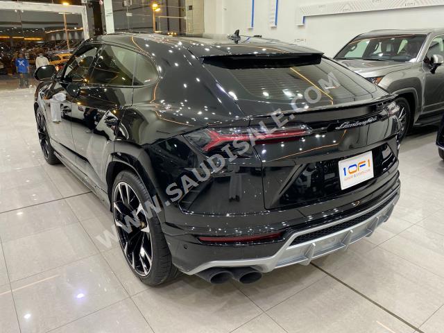 2020 لمبرجيني اوروس