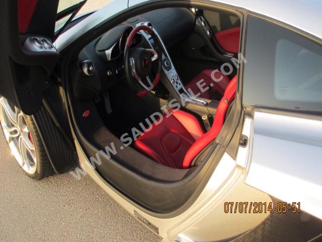 2012 McLaren C12 MP4