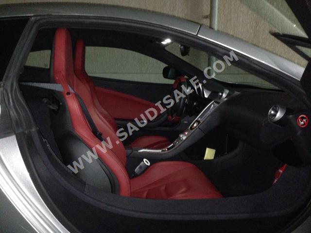 2012 McLaren C12 MP4