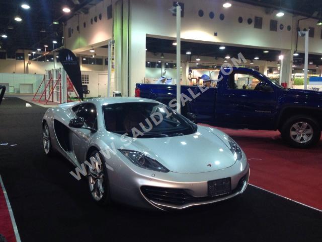 2012 McLaren C12 MP4