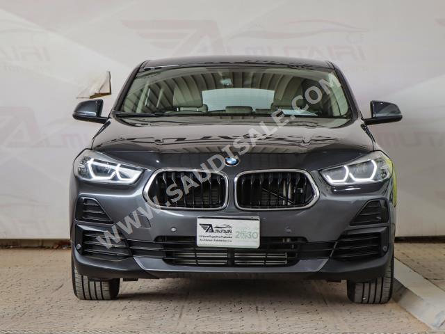 2022 بي ام دبليو الفئة اكس 2