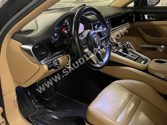 2018 بورش بانميرا 4 اس اكسيكيتف