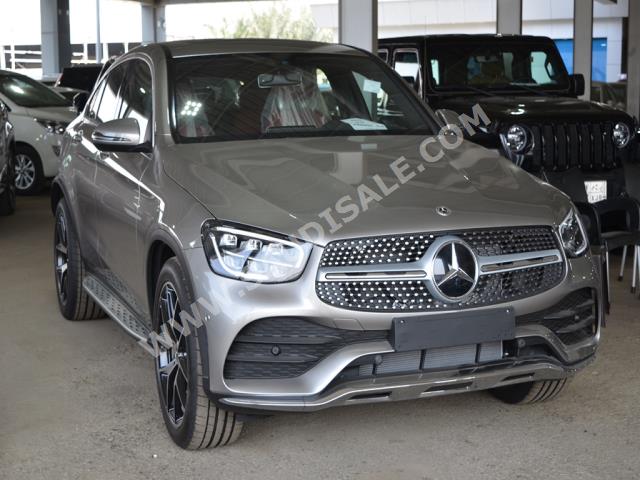 2022 مرسيدس - بنز جي إل سي 200