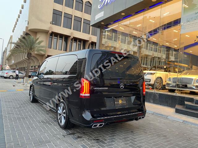 2023 مرسيدس - بنز فيانو