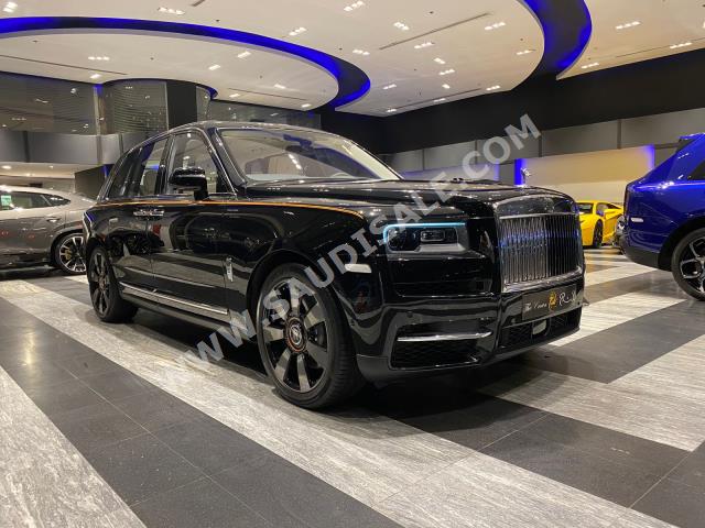 2024 رولز رويس كولينان سلفر بادج