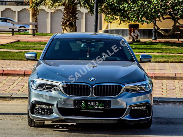 2018 بي ام دبليو الفئة الخامسة 520 أي