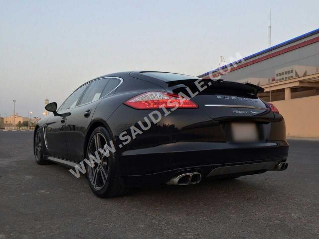 2012 Porsche Panamera Turbo