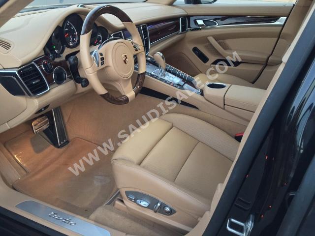 2012 Porsche Panamera Turbo