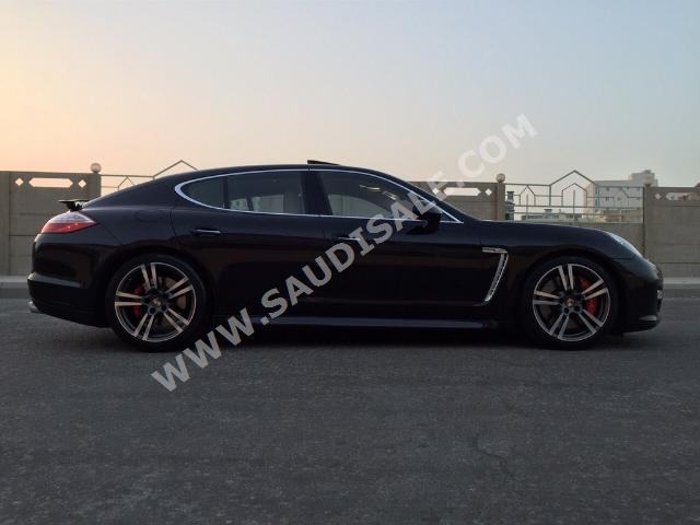 2012 Porsche Panamera Turbo