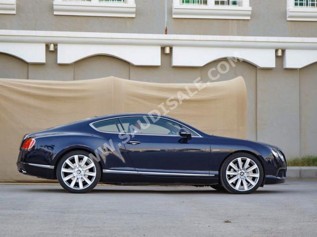 2013 بنتلي كونتيننتل جي تي