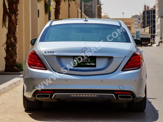 2014 مرسيدس - بنز إس 400