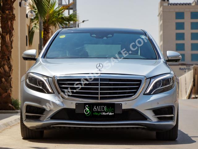 2014 مرسيدس - بنز إس 400