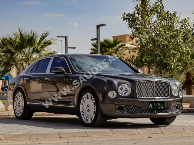 2012 بنتلي مولسان