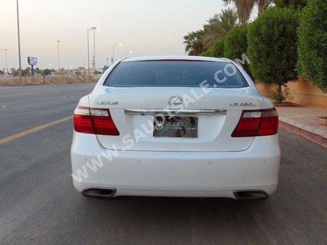 2007 لكزس إل إس 460 إل