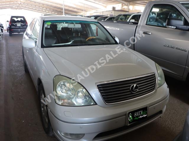 2002 Lexus LS 430
